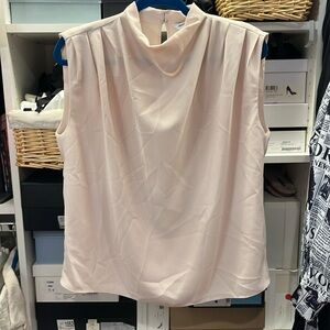 NWOT Amanda Uprichard woman’s top